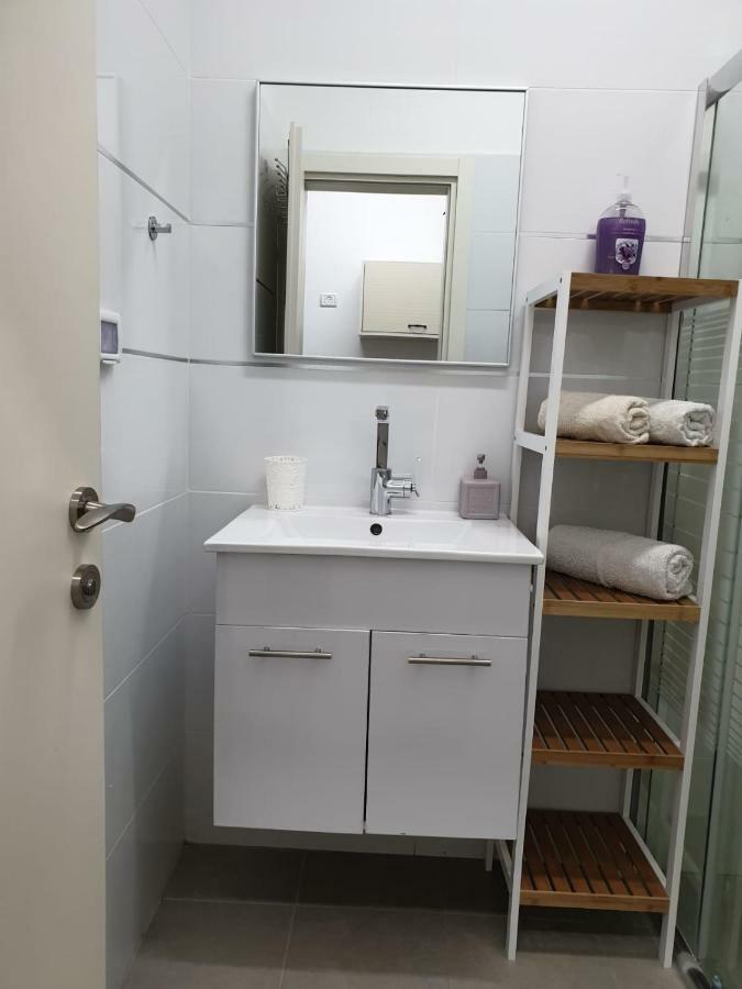 סויטה בלב המדבר. Apartment Be'er Ora Ngoại thất bức ảnh